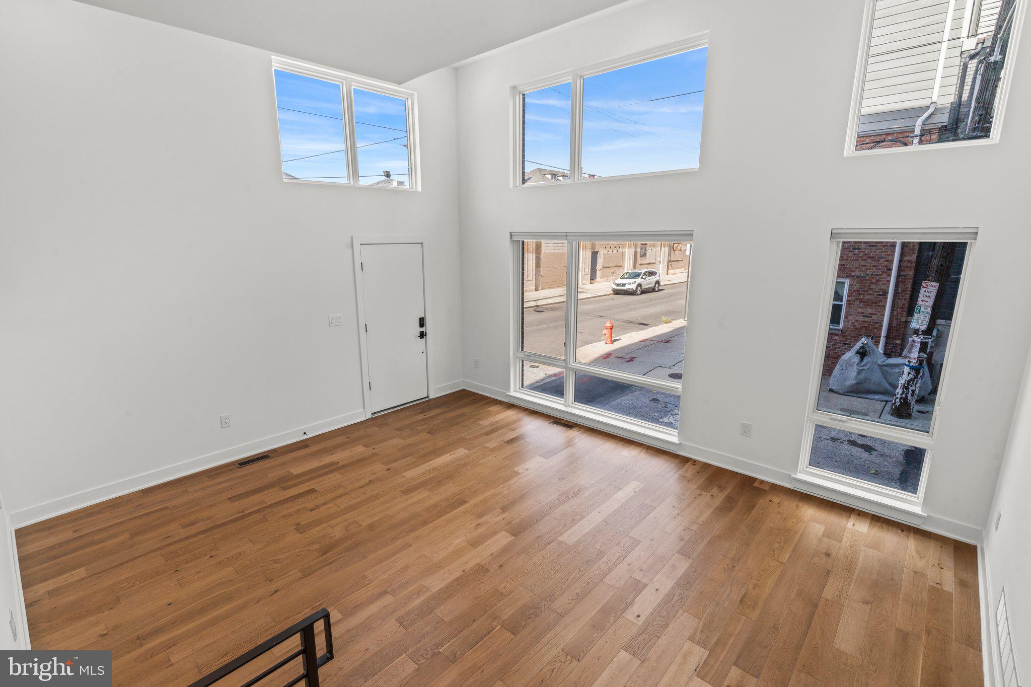 2240 League Street Philadelphia, PA 19146 - Photo 29 of 43 a view of empty room with wooden floor