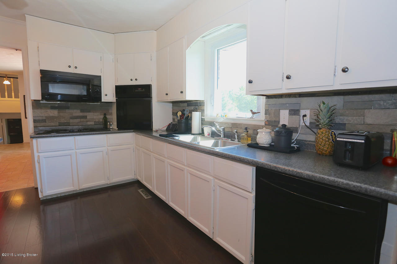 221 Seminole Road Elizabethtown, KY 42701 - Photo 14 of 35 IMG_0407