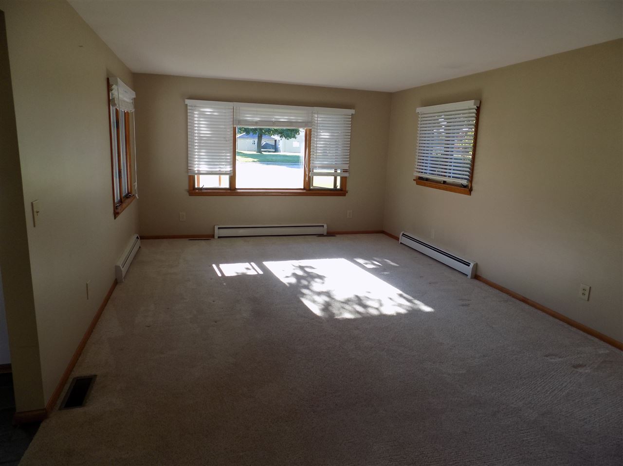 1946 South Reese Road Reese, MI 48757 - Photo 13 of 16