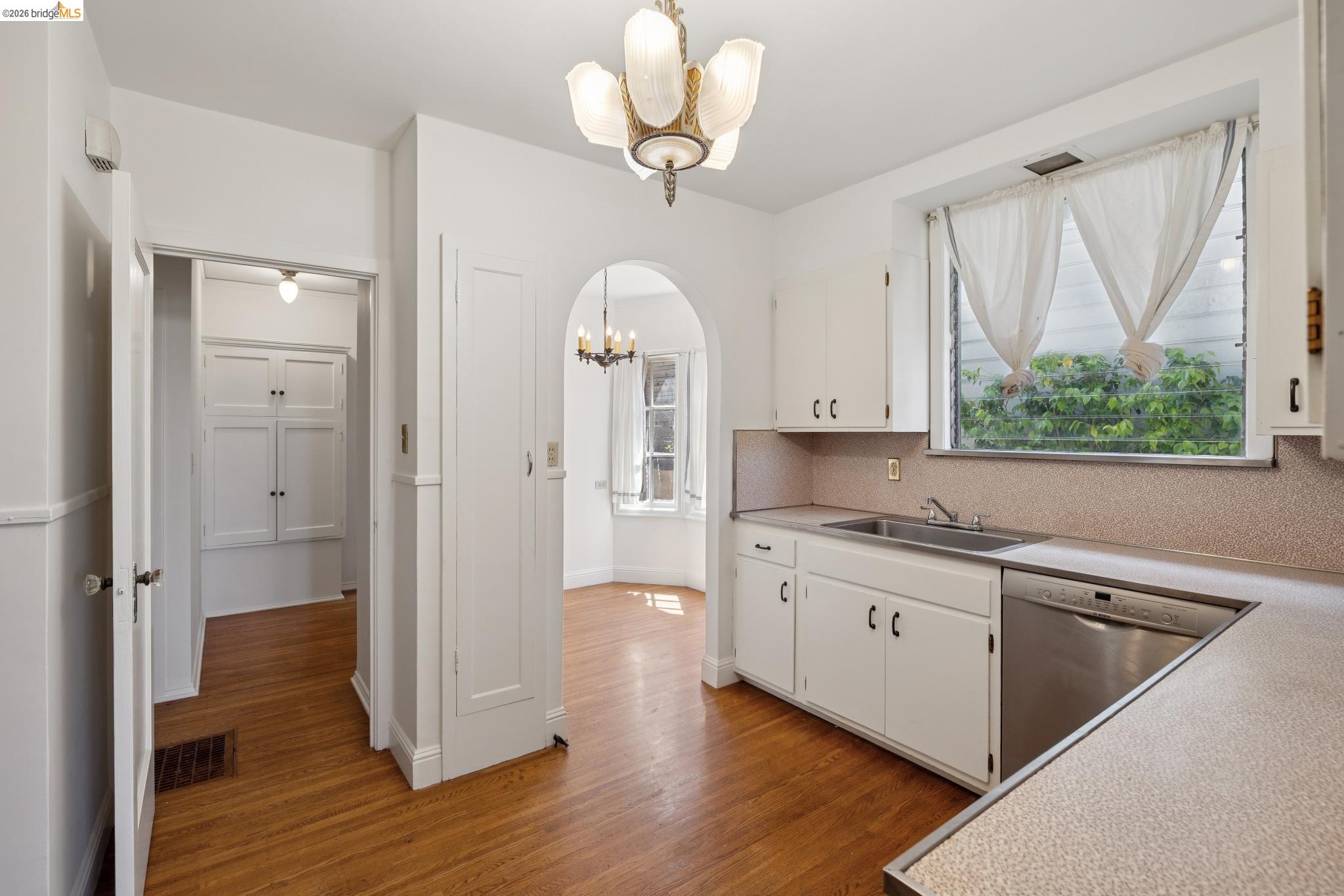 111 Windsor Avenue Kensington, CA 94708 - Photo 12 of 41