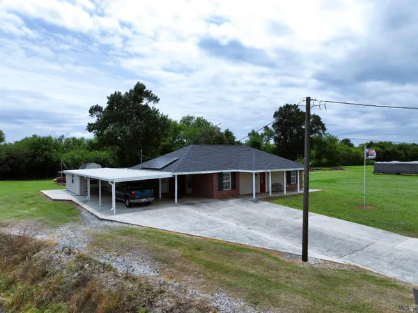 $230,000 | 498 East 74th Street, Cut Off, LA 70345