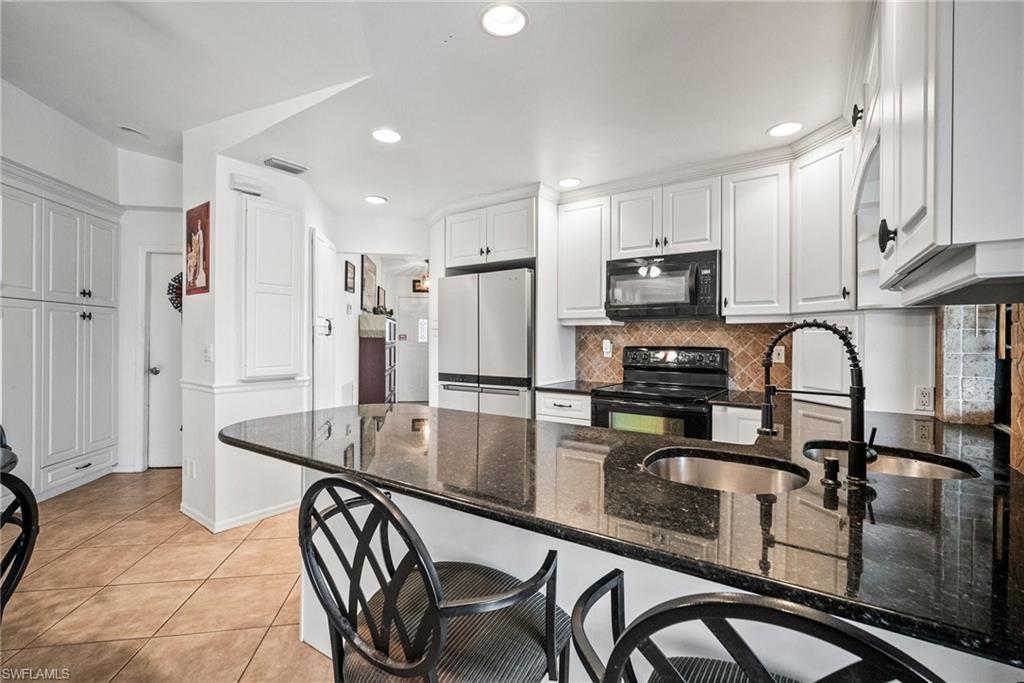 17608 Laurel Valley Road Fort Myers, FL 33967 - Photo 25 of 39 Gallery Image 25