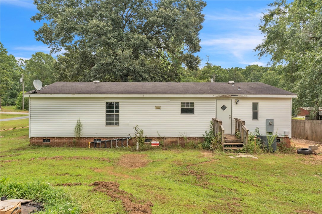 205 Chevy Chase Boulevard Pelzer, SC 29669 - Photo 3 of 28