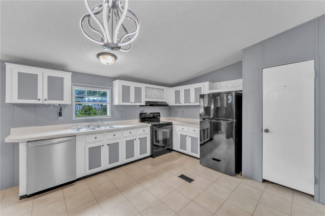 205 Chevy Chase Boulevard Pelzer, SC 29669 - Photo 6 of 28