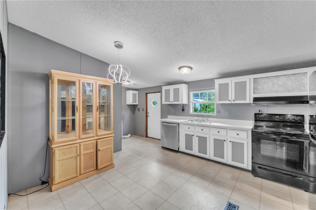 205 Chevy Chase Boulevard Pelzer, SC 29669 - Photo 8 of 28