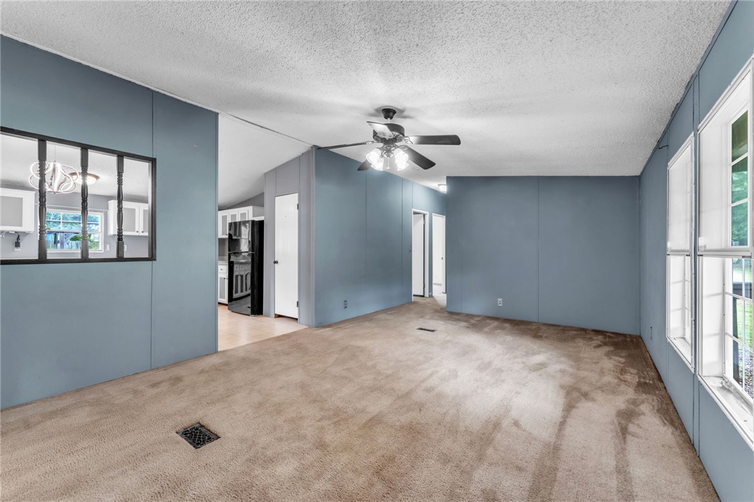 205 Chevy Chase Boulevard Pelzer, SC 29669 - Photo 10 of 28