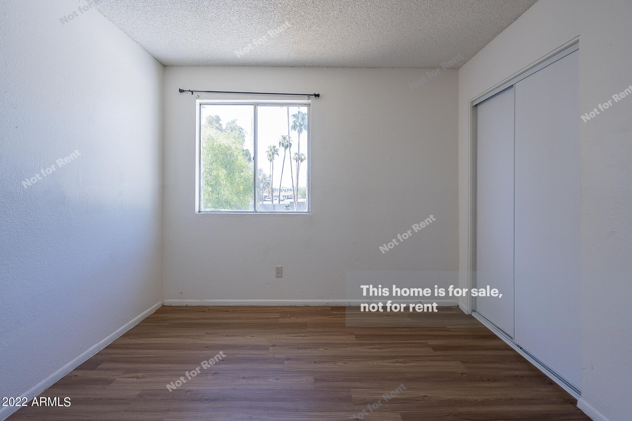 2633 West Ocotillo Road, Unit 4 Phoenix, AZ 85017 - Photo 12 of 16 listing_9