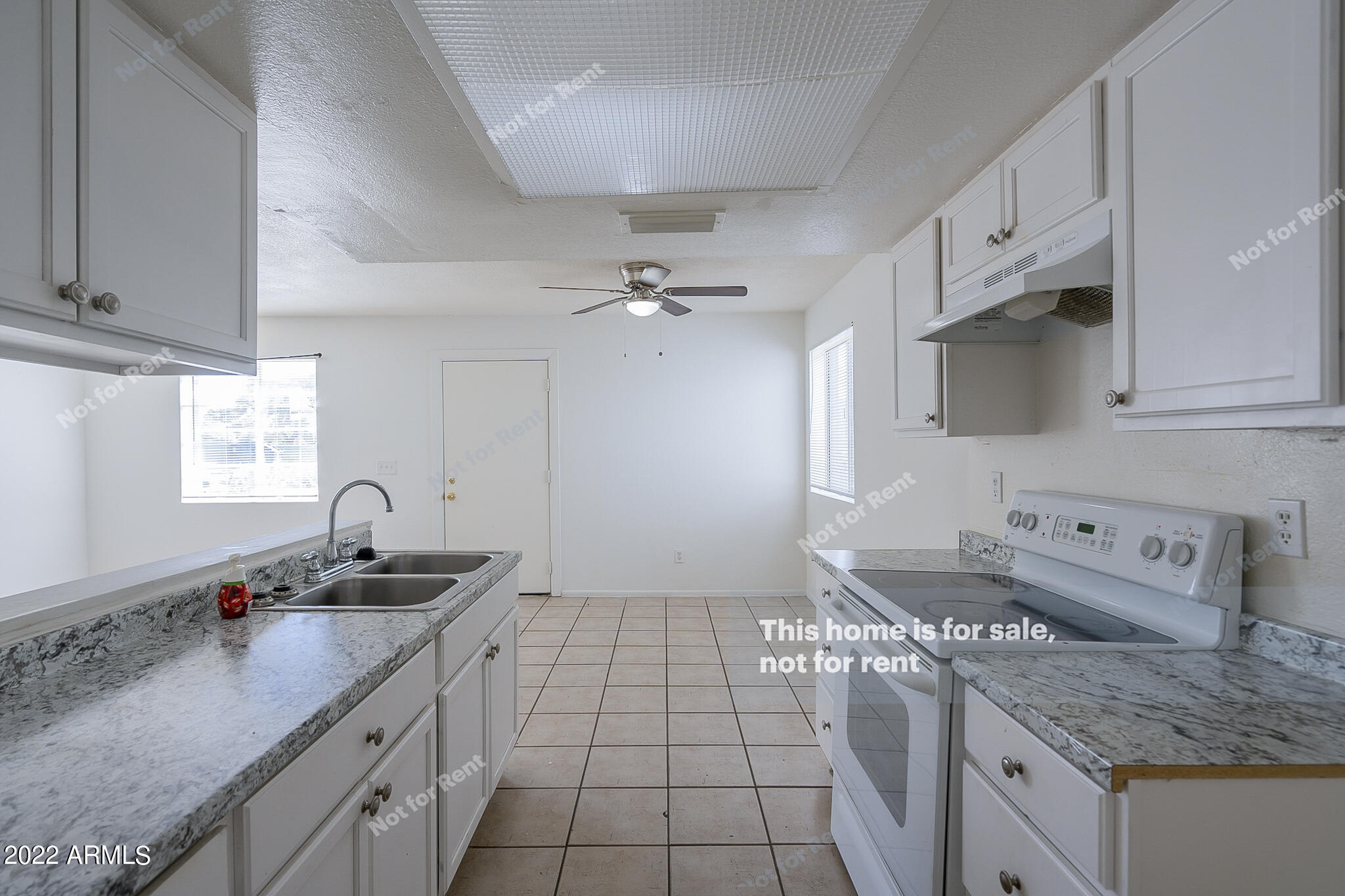 2633 West Ocotillo Road, Unit 4 Phoenix, AZ 85017 - Photo 8 of 16 listing_5