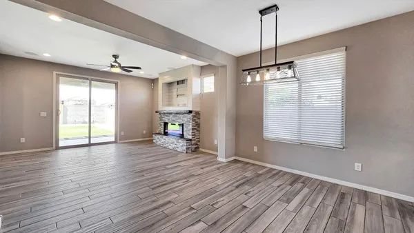 $2,450 | 17156 West Lincoln Street, Goodyear, AZ 85338