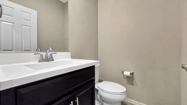 $2,450 | 17156 West Lincoln Street, Goodyear, AZ 85338