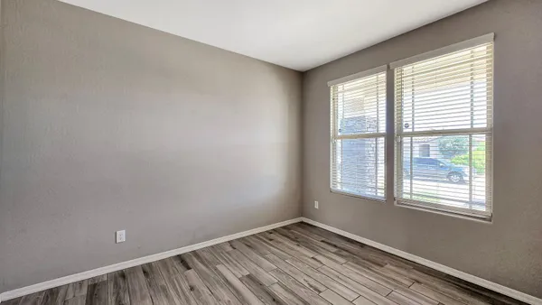 $2,450 | 17156 West Lincoln Street, Goodyear, AZ 85338