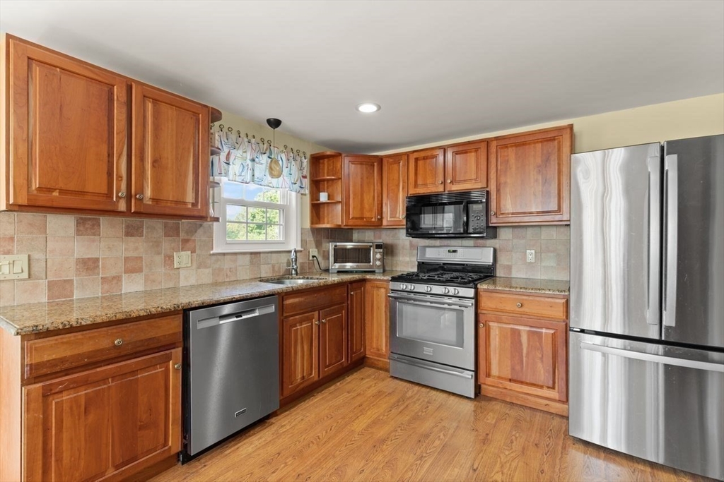 11 Redman Road Canton, MA 02021 - Photo 9 of 36