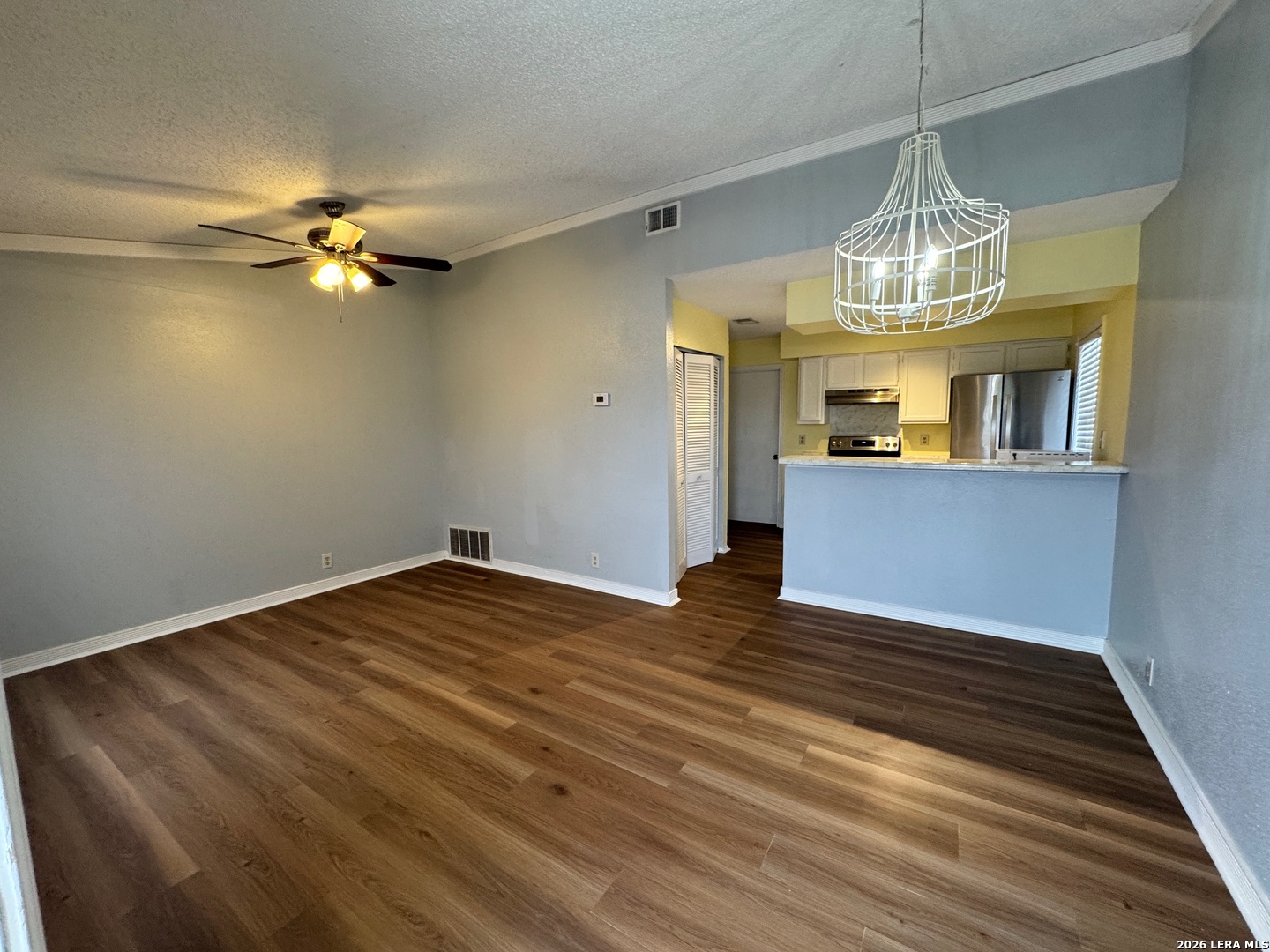 4949 Hamilton Wolfe Road, Unit 9201 San Antonio, TX 78229 - Photo 6 of 23