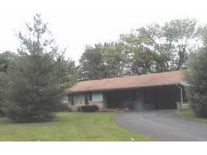 3323 North Smith Pike Bloomington, IN 47404 - Photo 2 of 8