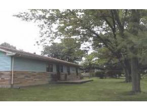 3323 North Smith Pike Bloomington, IN 47404 - Photo 3 of 8