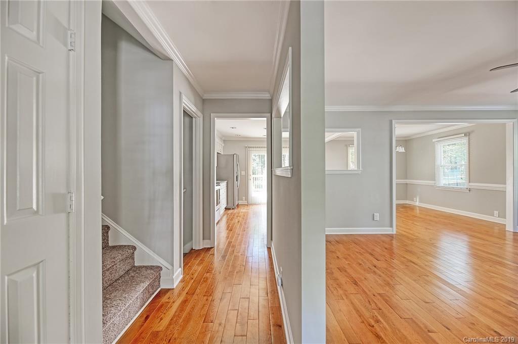7814 Robin Crest Road Charlotte, NC 28226 - Photo 13 of 34 Gallery Image 13