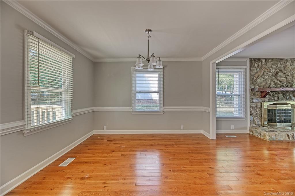 7814 Robin Crest Road Charlotte, NC 28226 - Photo 21 of 34 Gallery Image 21