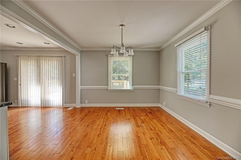 7814 Robin Crest Road Charlotte, NC 28226 - Photo 22 of 34 Gallery Image 22