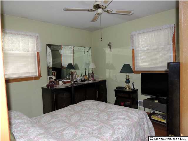 556 George Road Toms River, NJ 08753 - Photo 11 of 16 Additional Photo