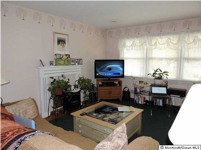 556 George Road Toms River, NJ 08753 - Photo 3 of 16 Additional Photo