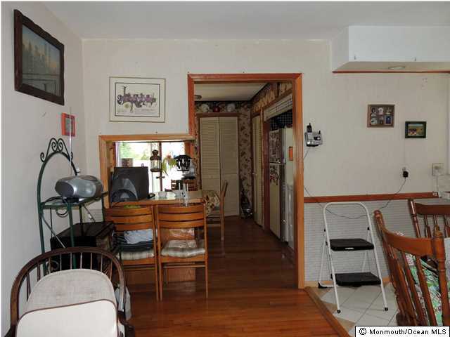 556 George Road Toms River, NJ 08753 - Photo 5 of 16 Additional Photo