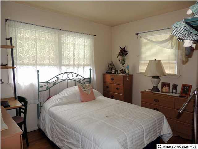 556 George Road Toms River, NJ 08753 - Photo 10 of 16 Additional Photo
