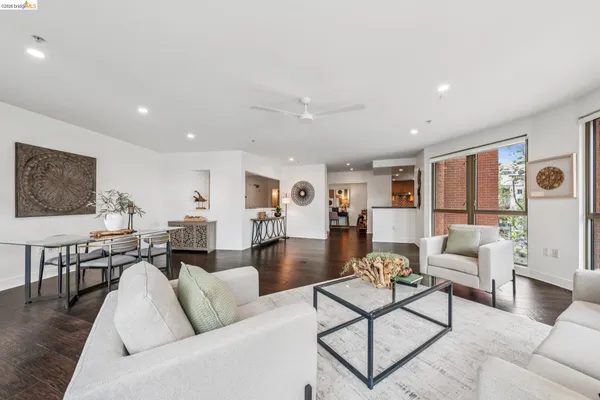 $999,000 | 438 West Grand Avenue, Unit 420, Oakland, CA 94612