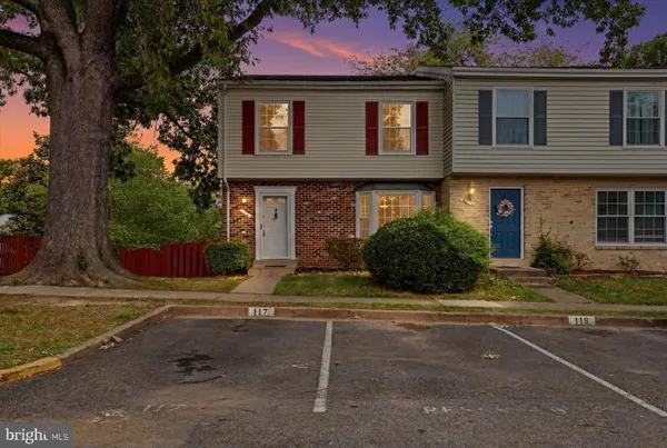 $589,900 | 7276 Larrup Court, Alexandria, VA 22315