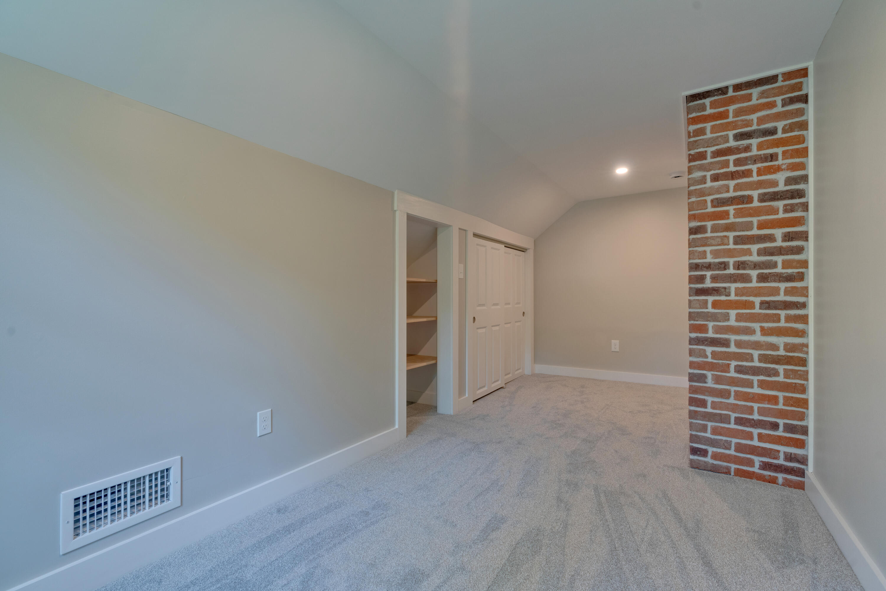 13 Governor Hill Road Eliot, ME 03903 - Photo 27 of 46 Bonus Room