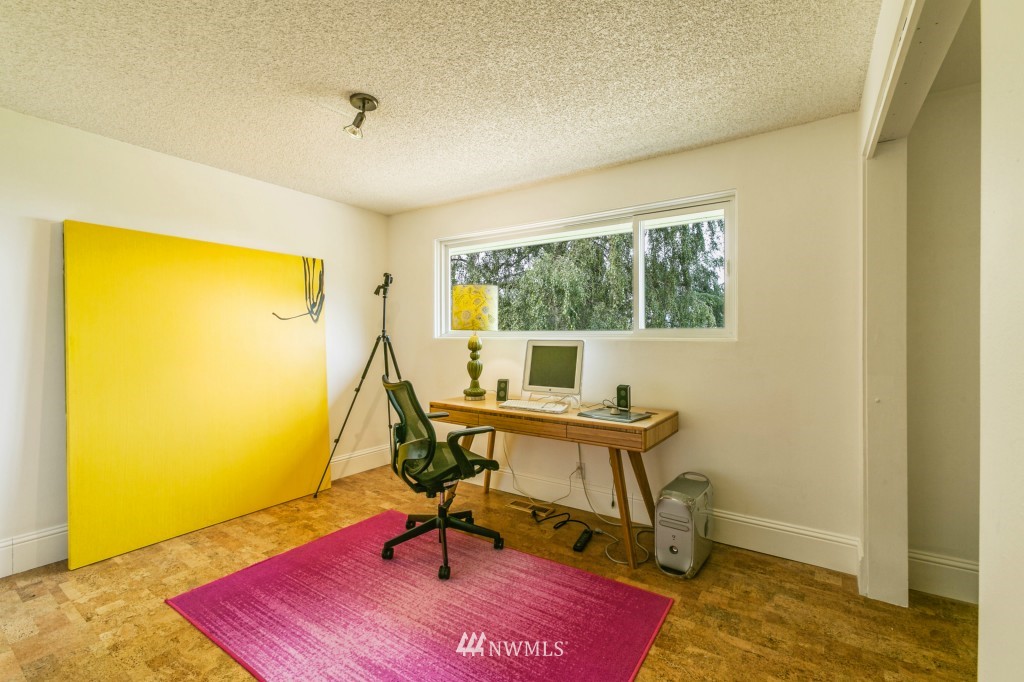 527 Clark Road Bellingham, WA 98225 - Photo 14 of 25