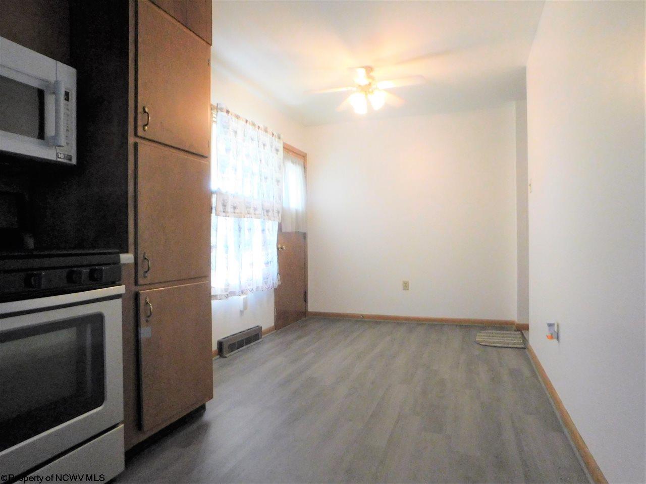 506 Country Club Road Fairmont, WV 26554 - Photo 10 of 26 Gallery Image 10