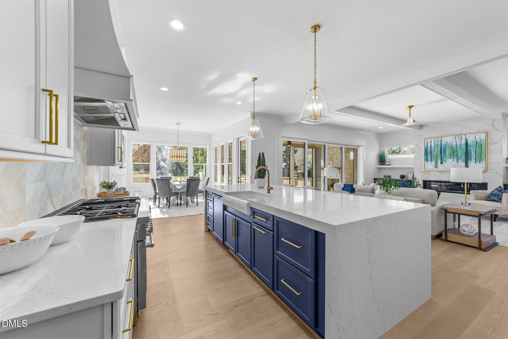 1218 Kingwood Drive Raleigh, NC 27609 - Photo 13 of 53 31-web-or-mls-VB4A8603