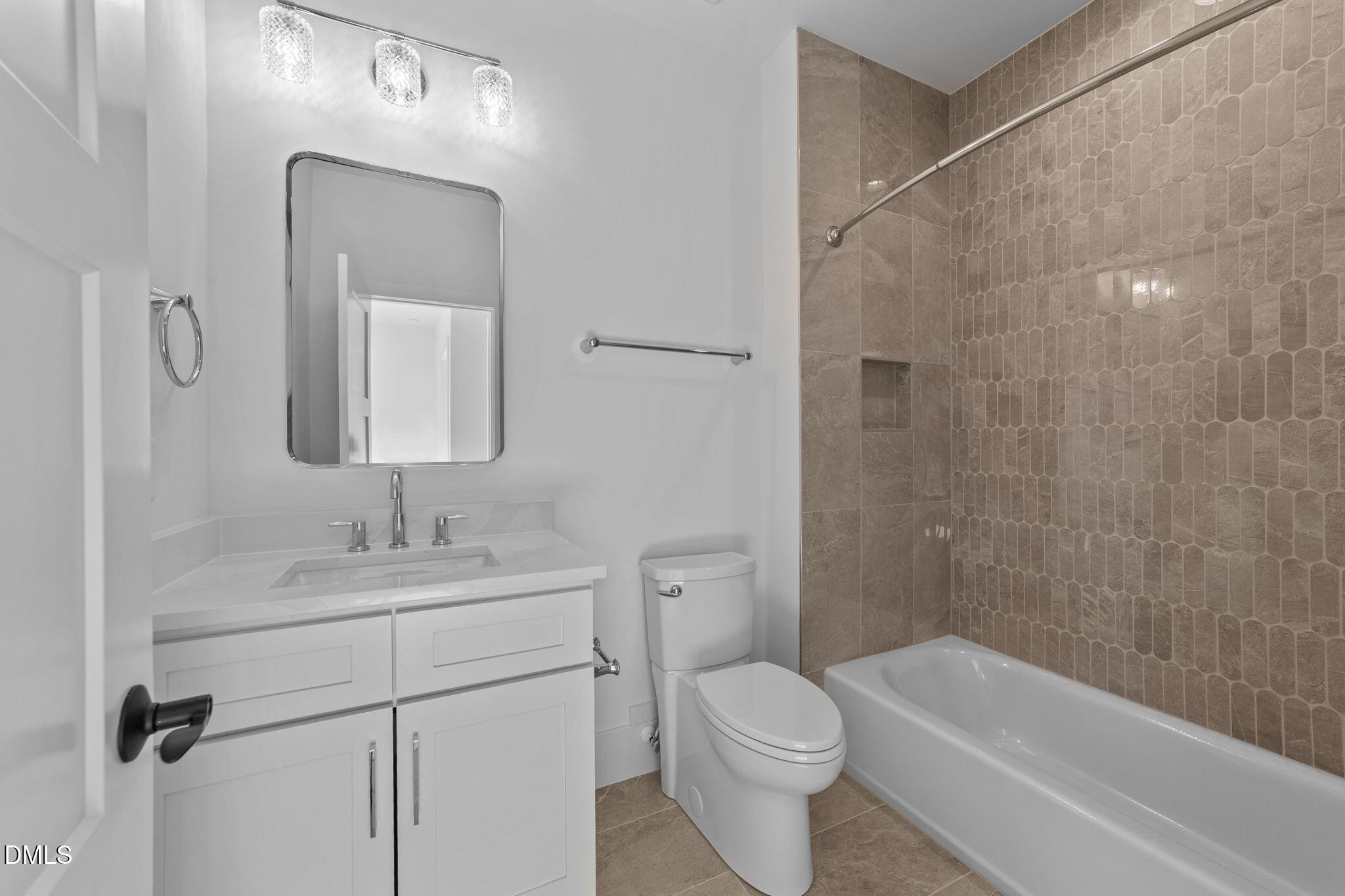 1218 Kingwood Drive Raleigh, NC 27609 - Photo 33 of 53 53-web-or-mls-VB4A8750