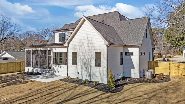 $2,375,000 | 1218 Kingwood Drive, Raleigh, NC 27609
