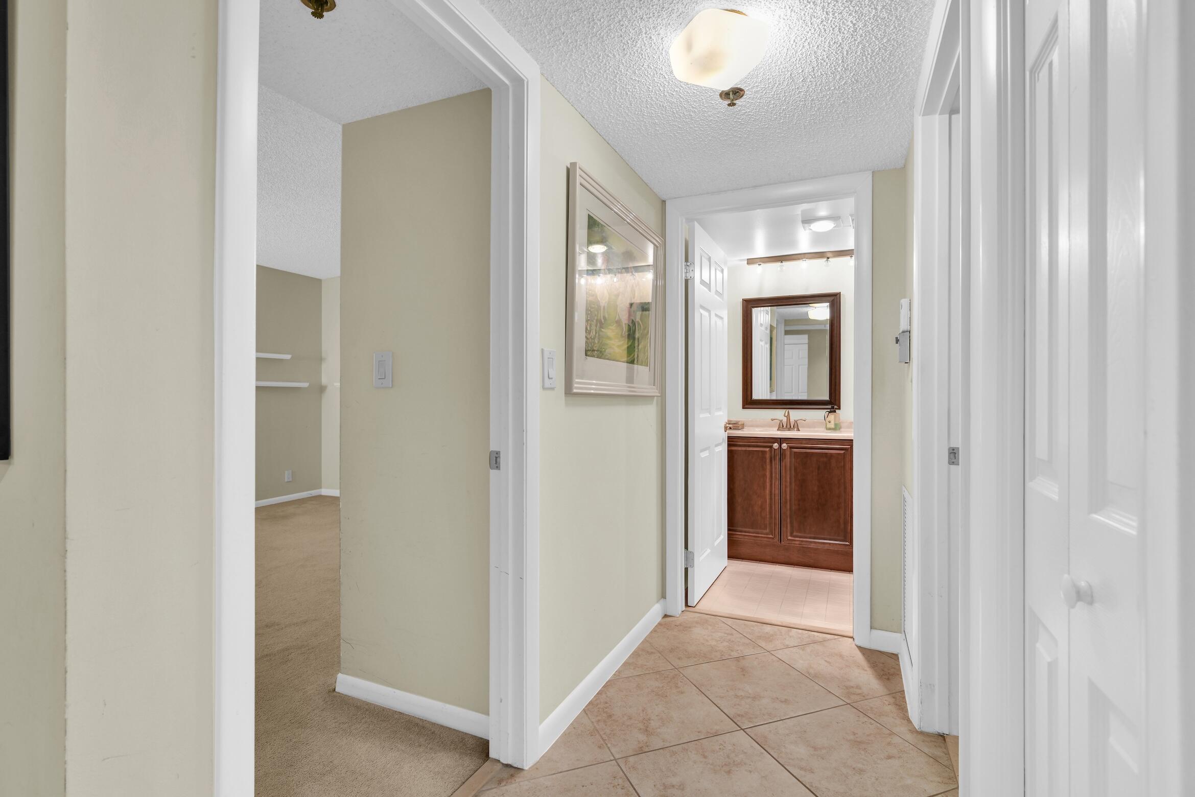 6420 Boca Del Mar Drive, Unit 305 Boca Raton, FL 33433 - Photo 22 of 40 6420 Boca del Mar Dr 305 HALLWAY