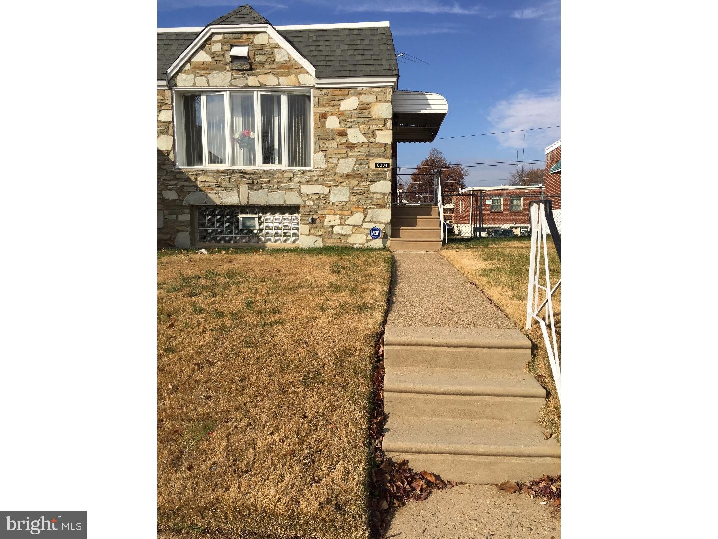 8834 Blue Grass Road Philadelphia, PA 19152 - Photo 2 of 18 Gallery Image 2