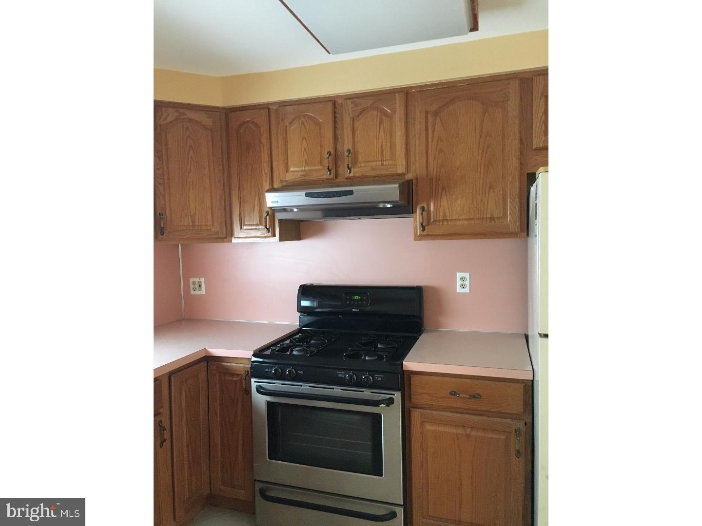8834 Blue Grass Road Philadelphia, PA 19152 - Photo 13 of 18 Gallery Image 13