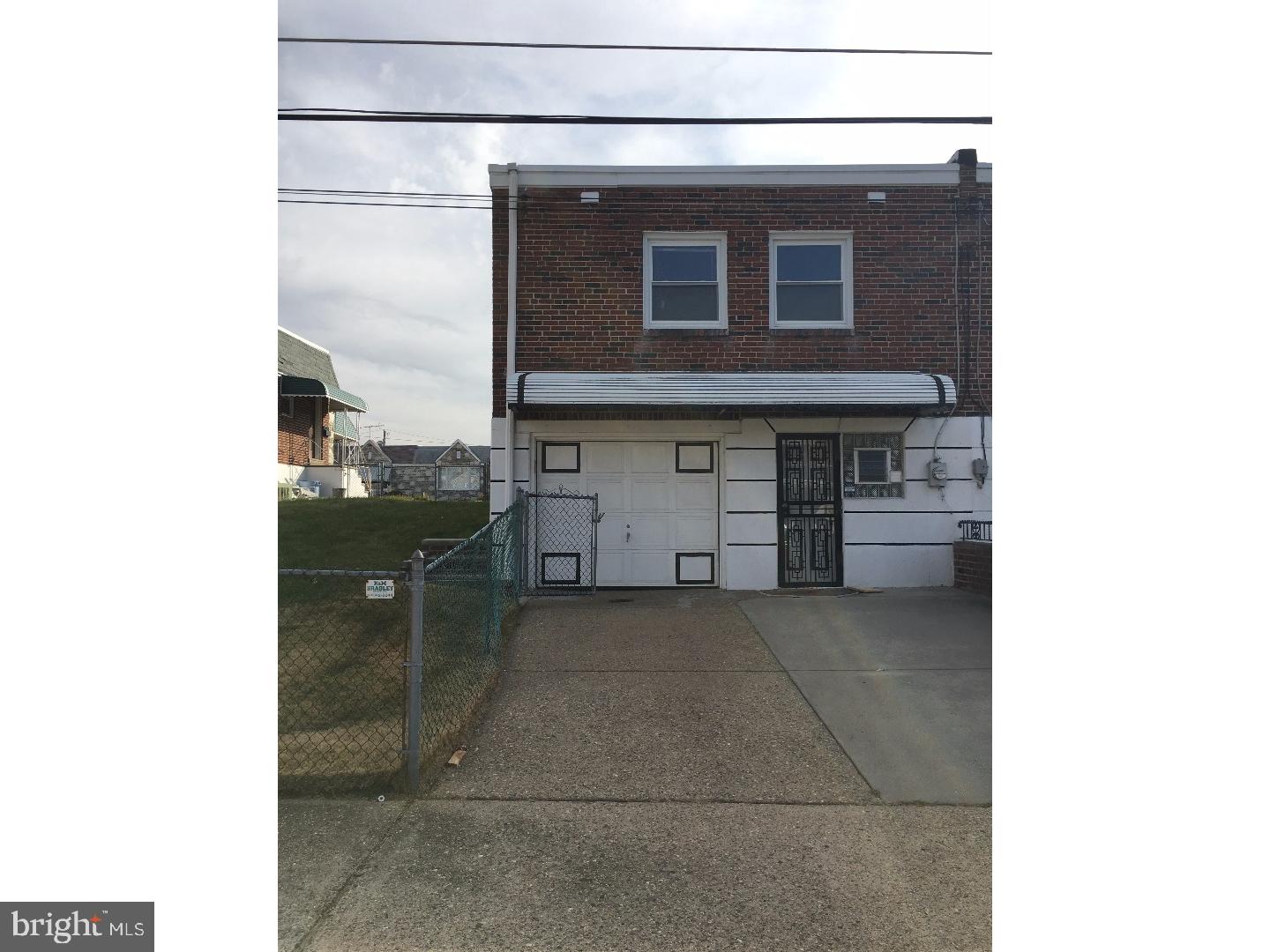 8834 Blue Grass Road Philadelphia, PA 19152 - Photo 4 of 18 Gallery Image 4