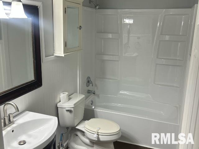 77 Bonnie Brook Road Chatham, IL 62629 - Photo 6 of 7