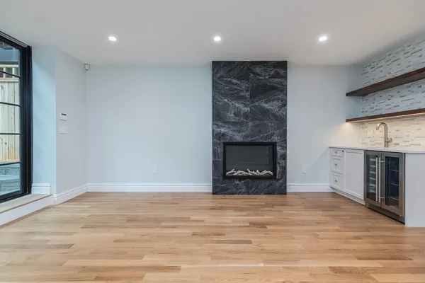 $19,000 | 131 West Newton Street, Boston, MA 02118