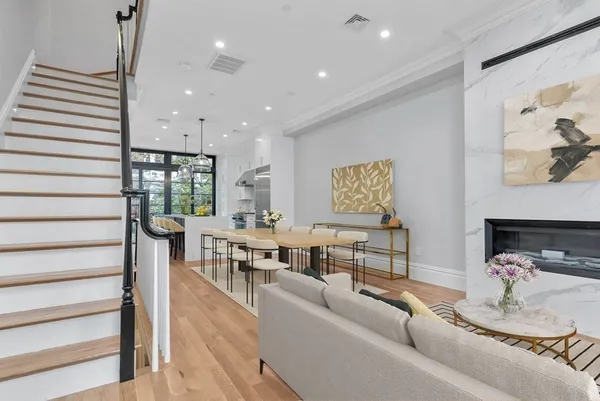 $19,000 | 131 West Newton Street, Boston, MA 02118
