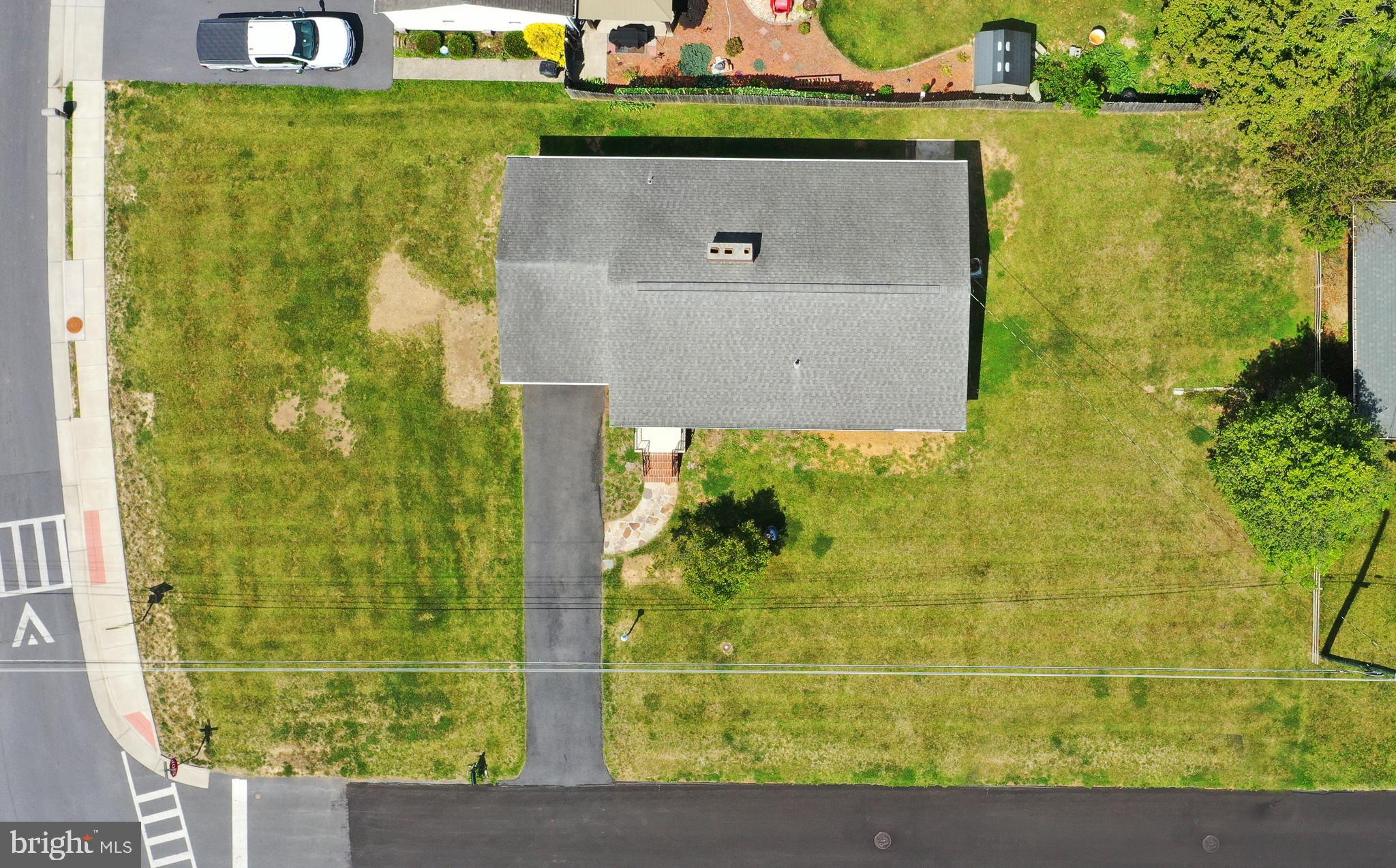 437 Beechcroft Road Winchester, VA 22601 - Photo 2 of 52 Lot and house from the air