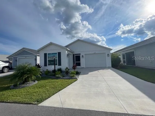 $2,100 | 1818 Cole Place, The Villages, FL 34762