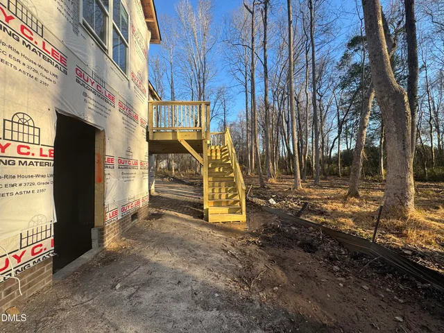 $479,900 | 405 Winding Wood Drive, Clayton, NC 27520