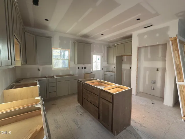 $479,900 | 405 Winding Wood Drive, Clayton, NC 27520