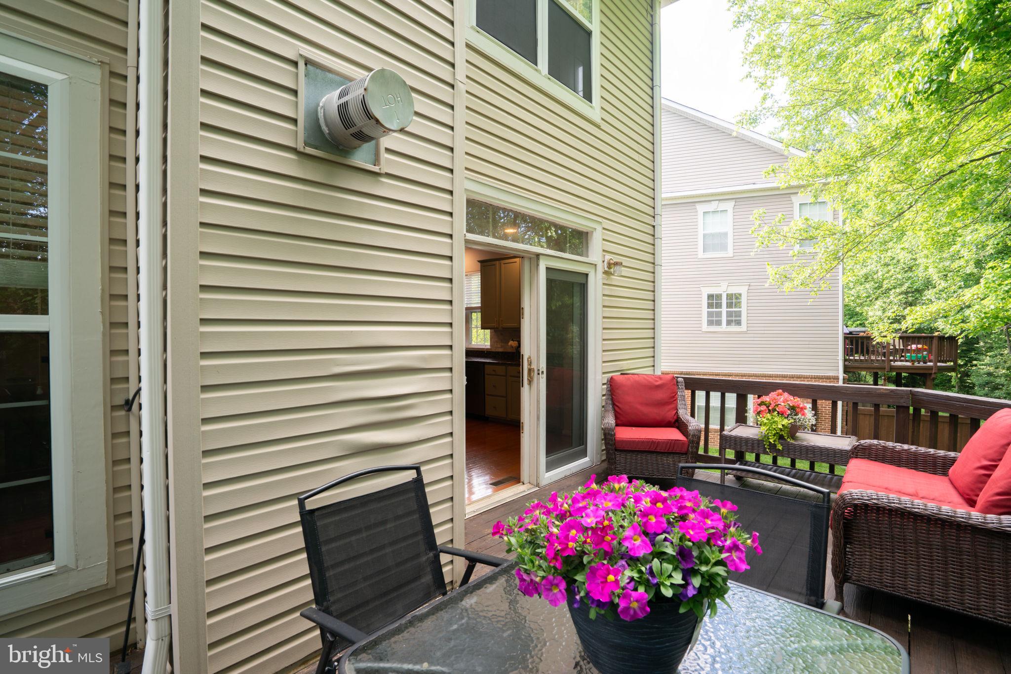 1235 Wild Hawthorn Way Reston, VA 20194 - Photo 27 of 64 Gallery Image 27
