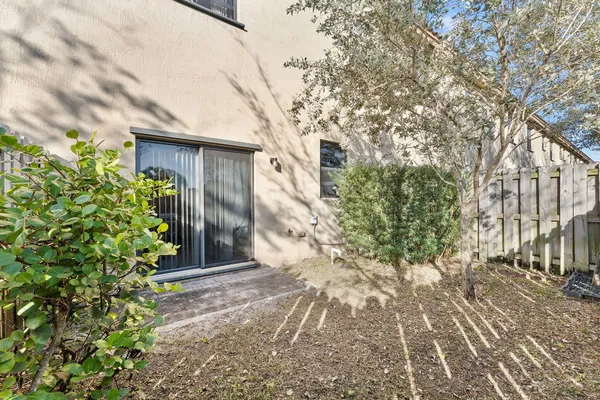 $464,500 | 5438 Northwest 27th Street, Margate, FL 33063