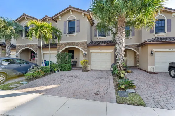 $464,500 | 5438 Northwest 27th Street, Margate, FL 33063