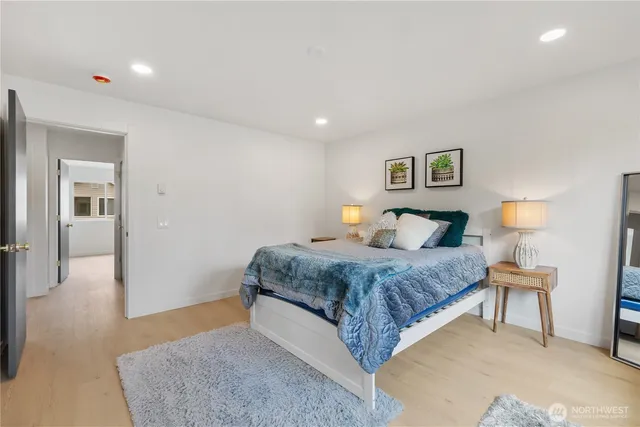 $635,000 | 19718 76th Avenue West, Unit C, Lynnwood, WA 98036