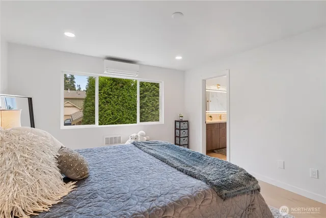 $635,000 | 19718 76th Avenue West, Unit C, Lynnwood, WA 98036